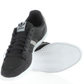 کتانی-رانینگ-adidas-D65911